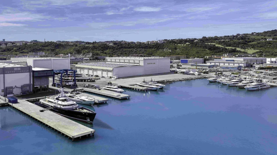 Производственная площадка Ferretti Group в Анконе