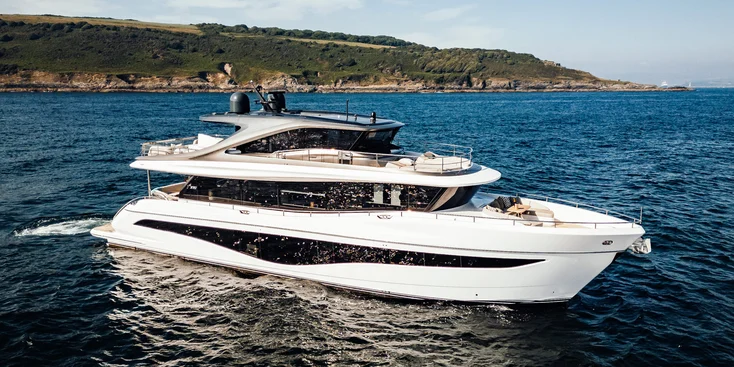 Princess X80 Chase – 25.17-метровая моторная яхта, построенная на британской верфи Princess Yachts