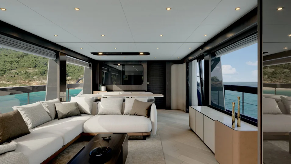 Салон Ferretti Yachts 800 получил огромные окна и дверь по правому борту