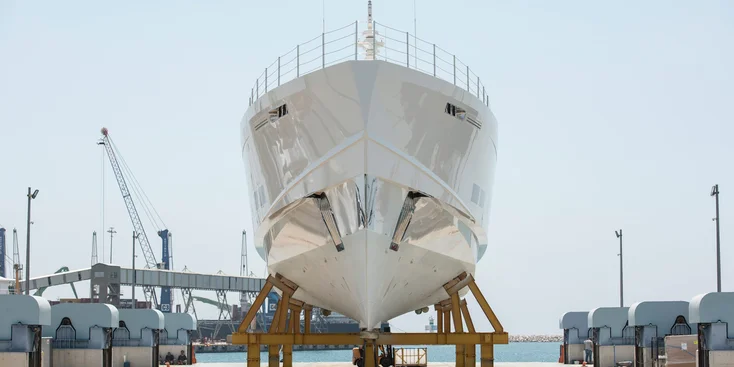 Спуск на воду 45-метровой суперъяхты Genie Blu на турецкой верфи Alia Yachts