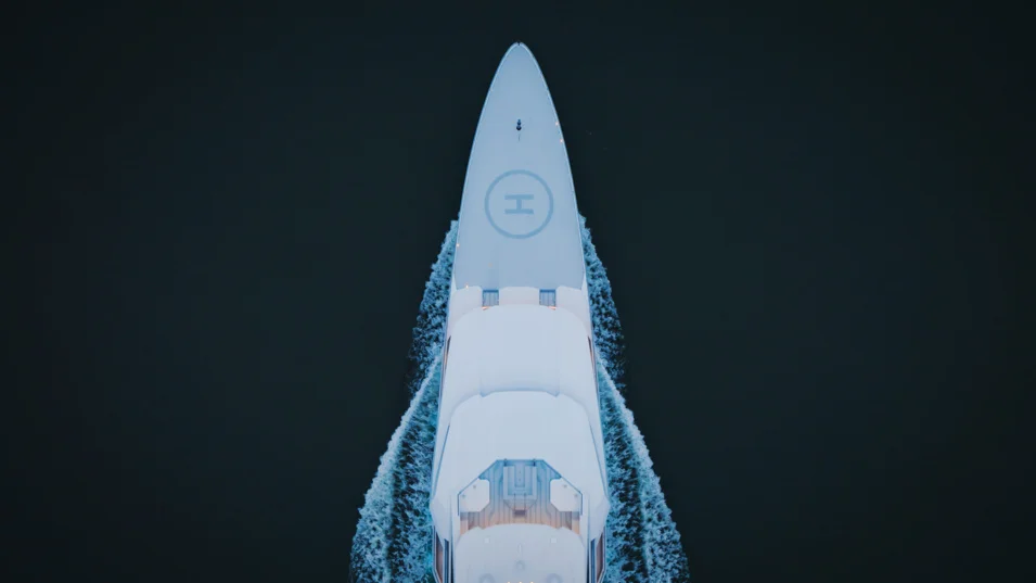 Экстерьер Leviathan – работа специалистов верфи Oceanco