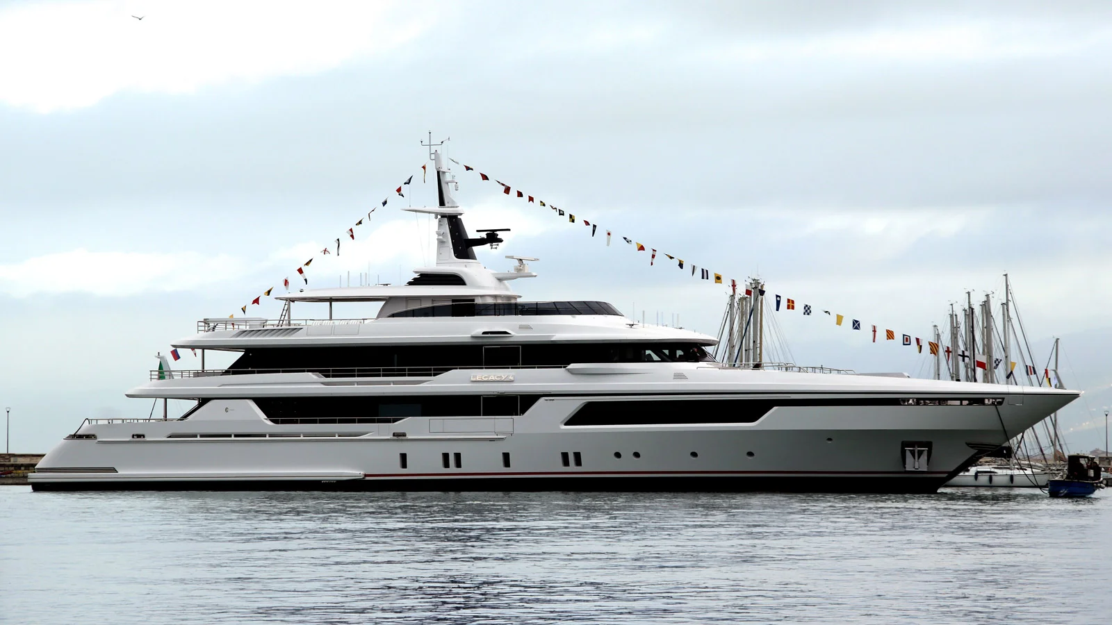 Launch of the 57-metre superyacht Legacy 4 at Codecasa facility