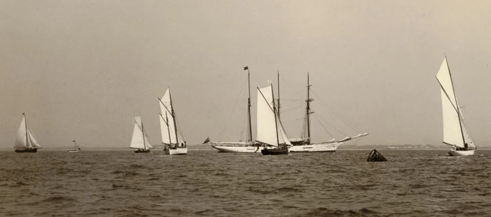 Only seven boats took part in the first regatta back in 1925, while there were 444 starters in 2025