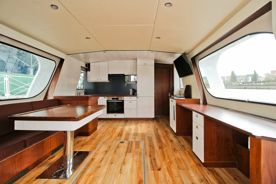 Arctica yacht's interior (Rubicon series)