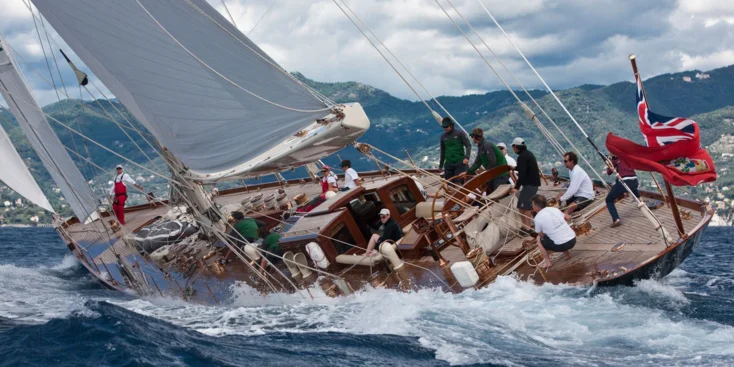 This is what Shamrock V looked like before the crash during J Class regatta in Bermuda in 2017