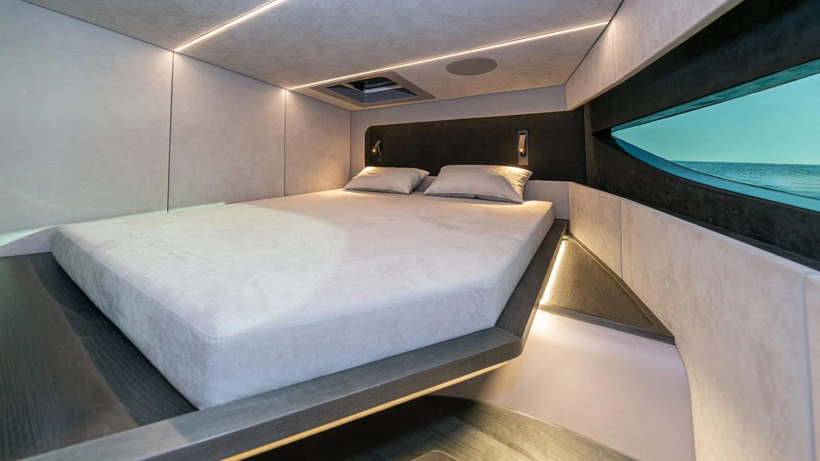 Sunreef Brabus Ultima 55