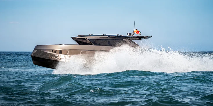 Sunreef Brabus Ultima 55