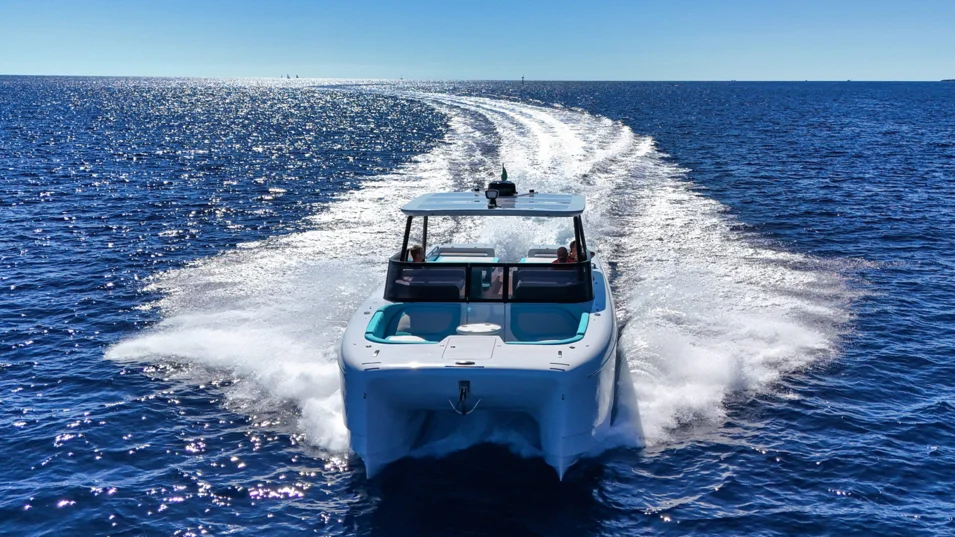 Canados Heritage 36 Hard Top