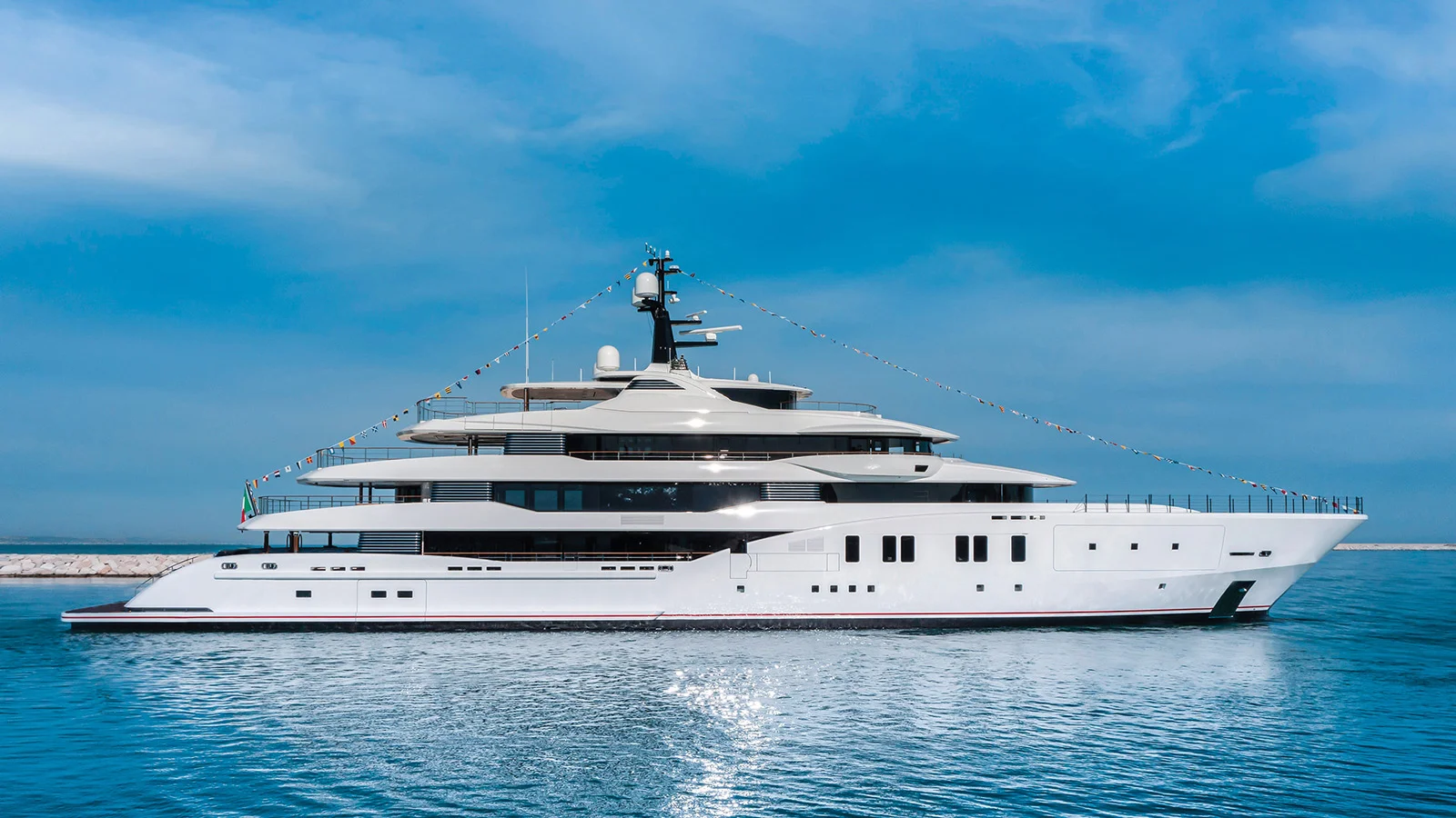 72.26-metre N Joy superyacht