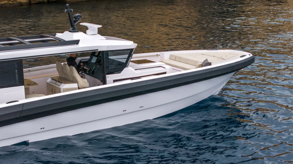 The Technohull XPD 46's superstructure can be both open and enclosed