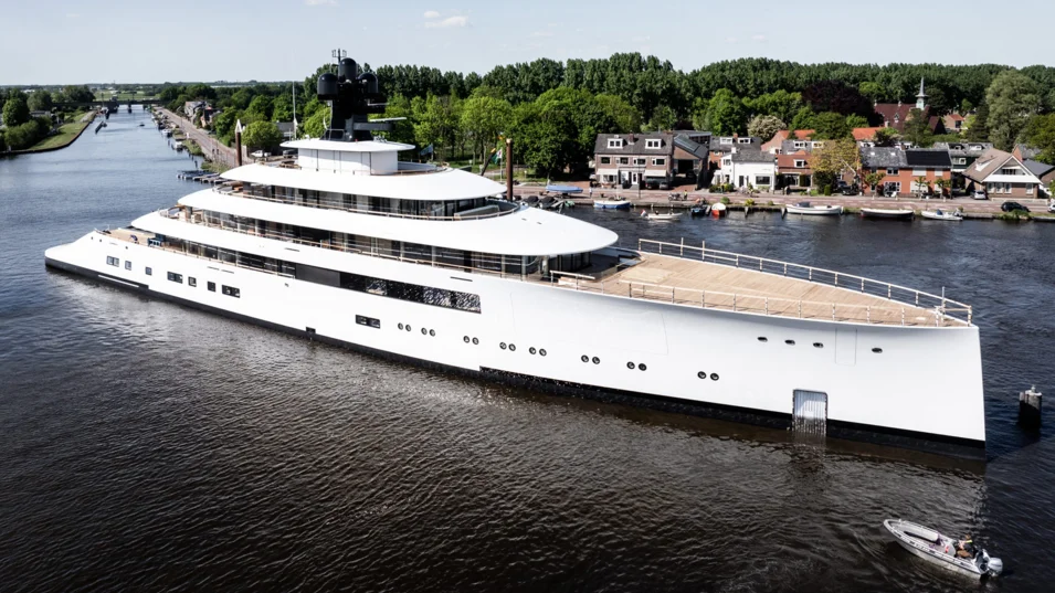 The exterior design of the Project 824 is owed to Jarkko Jämsen