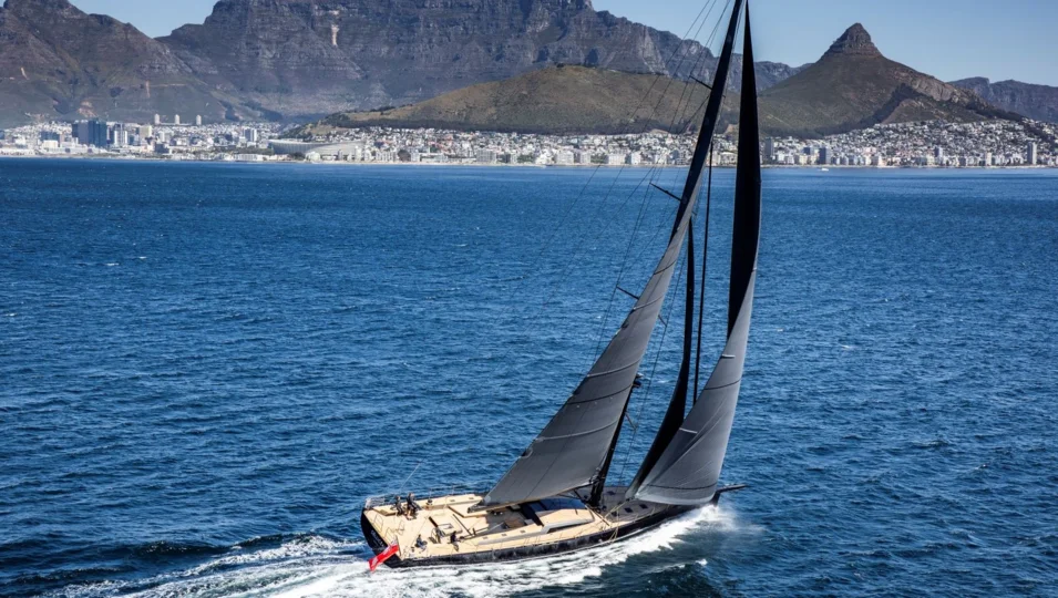 Galliceaux (32.87 m) built in South Africa and delivered in 2023