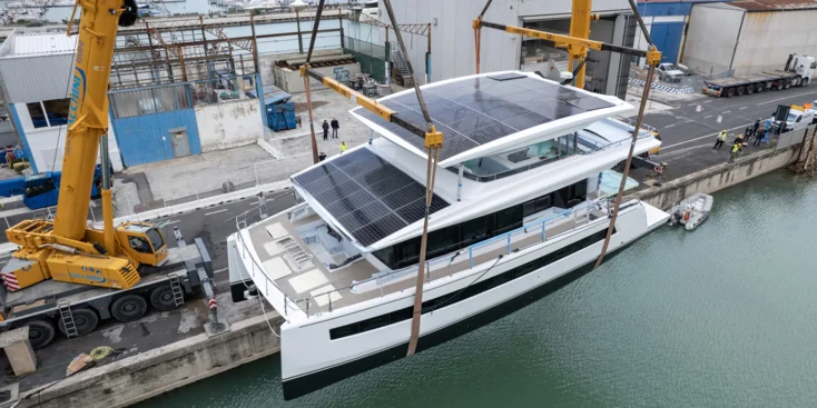 The first Silent 62 3-Deck hull will be presented in an Open version