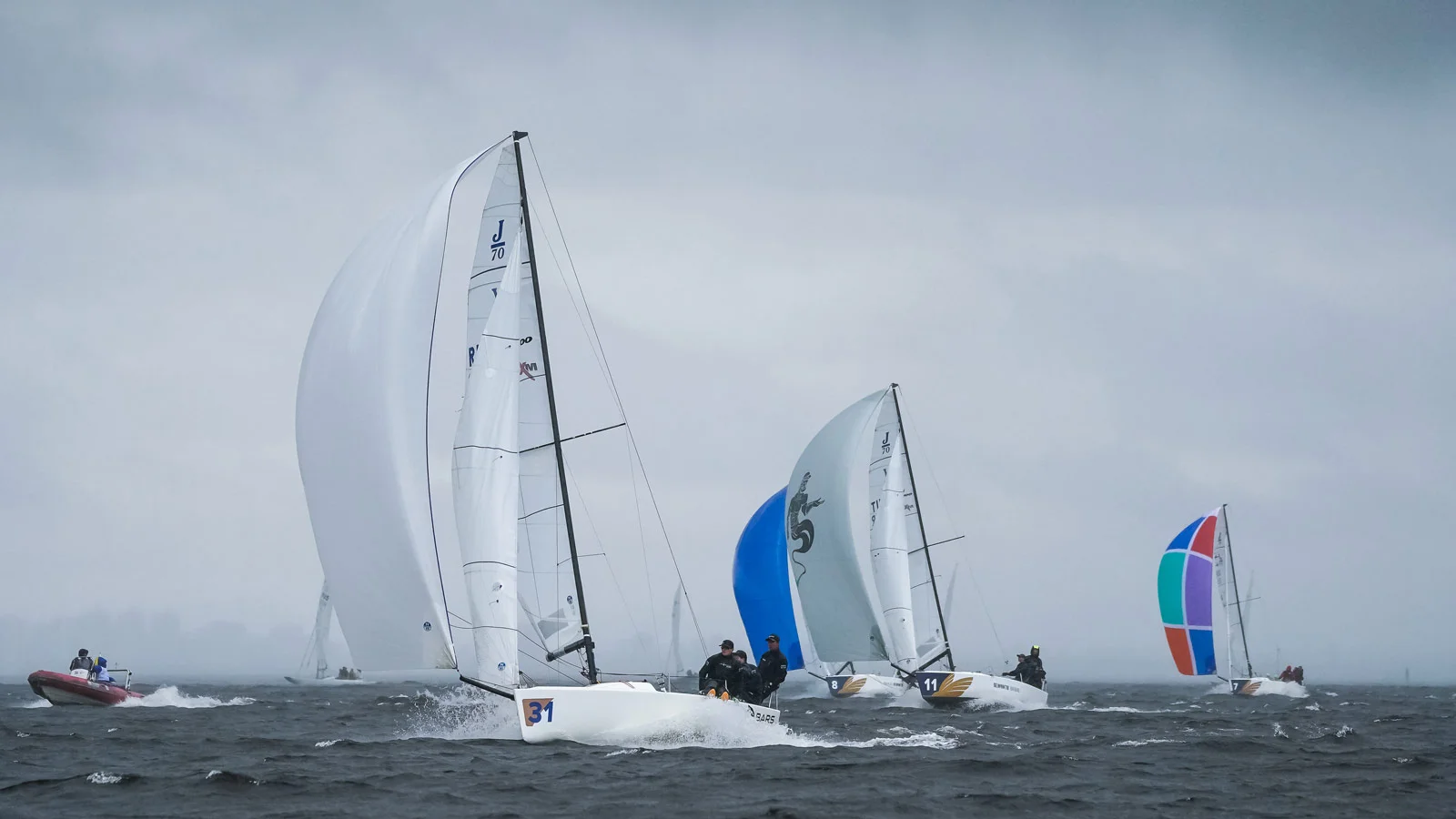 The yachtsmen had to adjust to challenging weather conditions