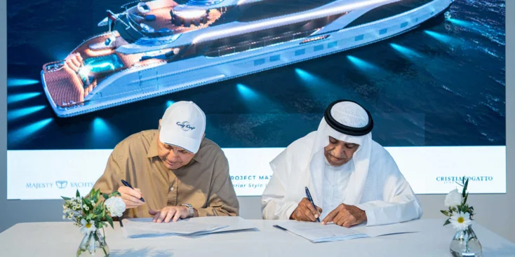 Samer Itani and Mohammed Hussein Alshaali are signing contract for the Majesty 145