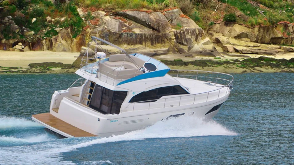 Rodman Spirit 42' Fly Bridge
