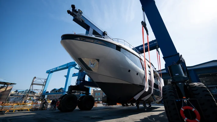 30.4-метровая суперъяхта Maiora M|30 – первая представительница серии M от итальянской верфи