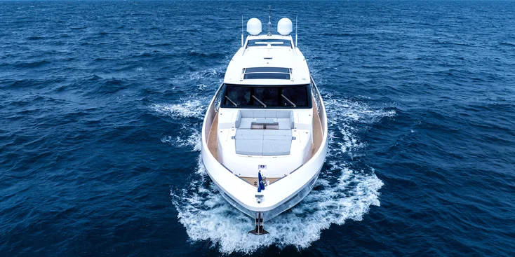 KEΦI – кастомный проект яхты длиной 27.3 м от тайваньской верфи Horizon Yachts