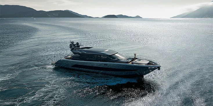 The AB 95S's exterior has all the features of a racing boat and no sundeck