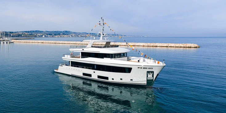 The Tartargua is the sixth hull in CdM Nauta Air 108 series