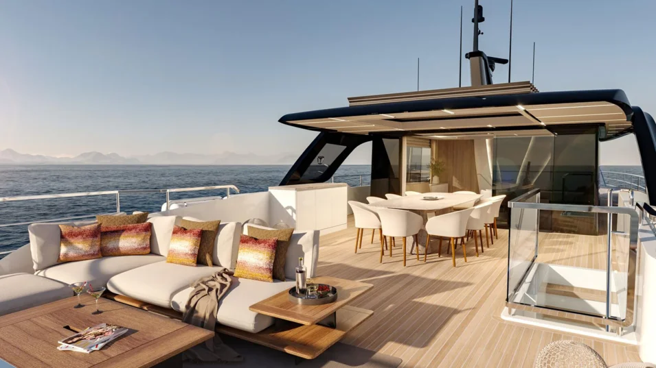 Gulf Craft Majesty 100 Terrace