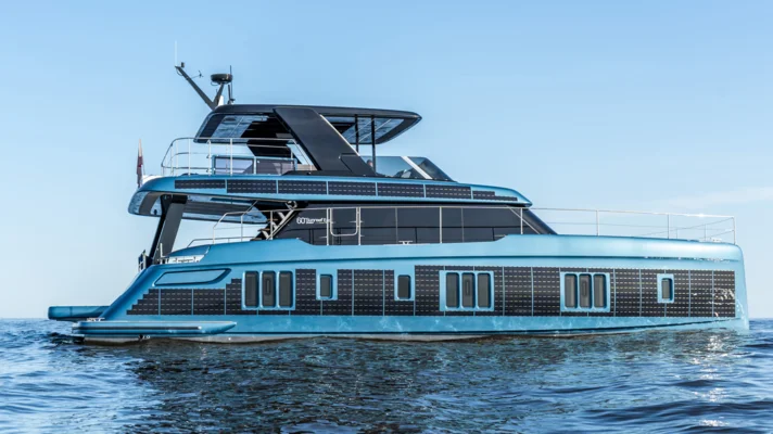 60 Sunreef Power Eco motor catamaran