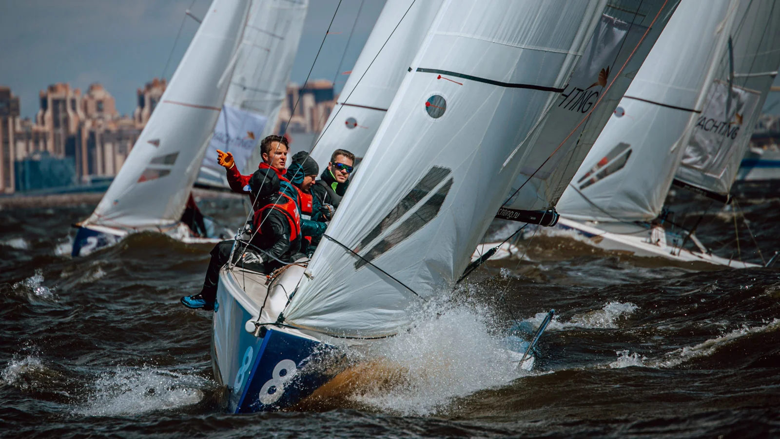 16 strongest crews have registered for the participation in the second stage