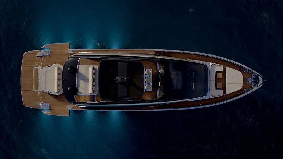 Внешние зоны отдыха на Pershing GTX90 оборудованы на спортбридже, фордеке и корме