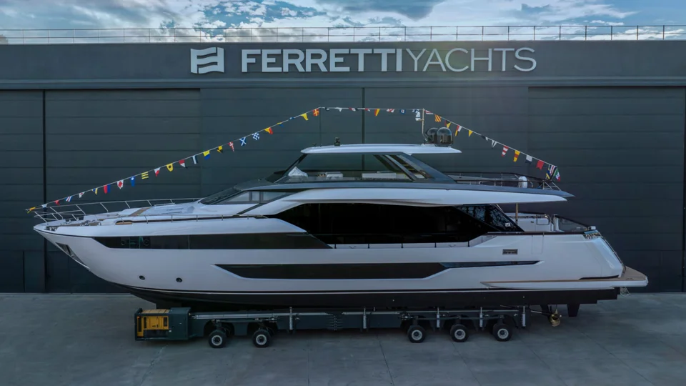 Launch of the first Ferretti Yachts 940 unit