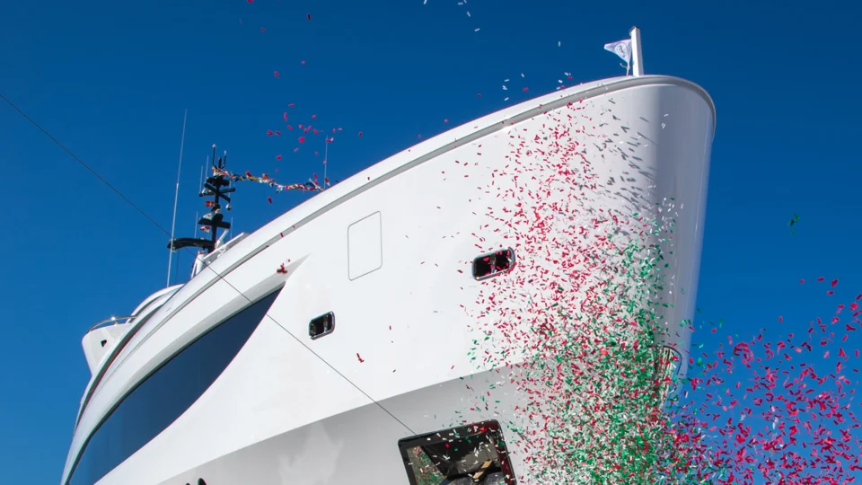 Яхты Symmetry и Dagger – второй и третий корпус в 67-метровой серии Benetti B.Now 67M