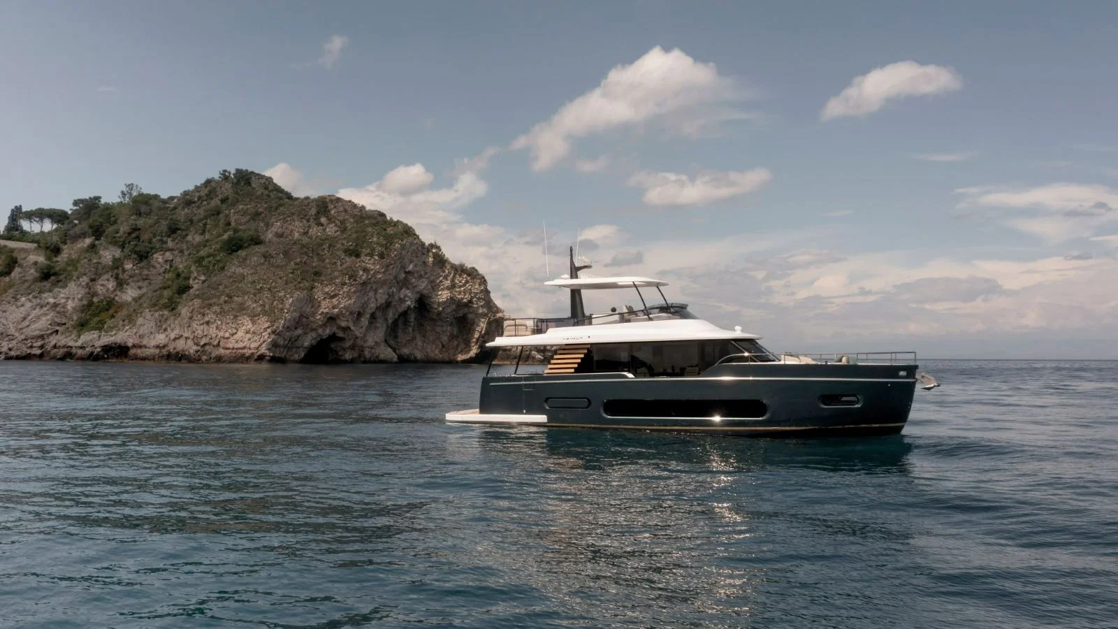 Azimut Magellano 60