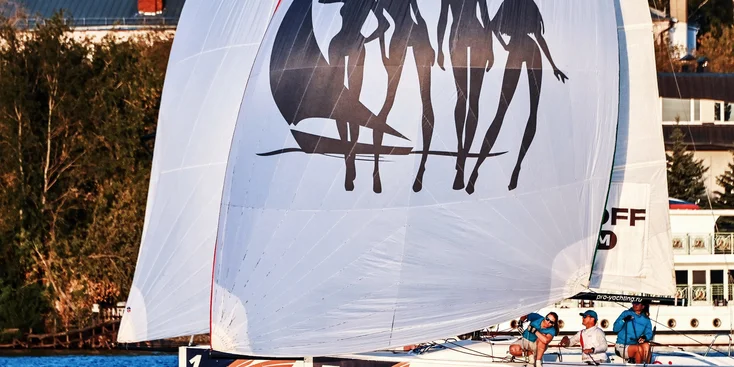 12 сентября, в московском яхт-клубе Royal Yacht Club пройдет регата для девушек Lady's Race