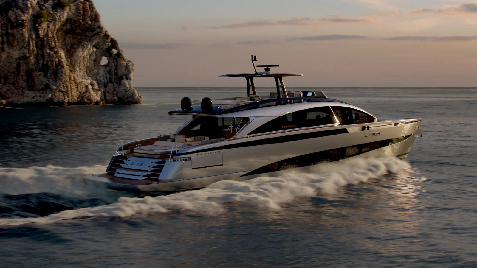 The GTX90's maximum speed is 35 knots