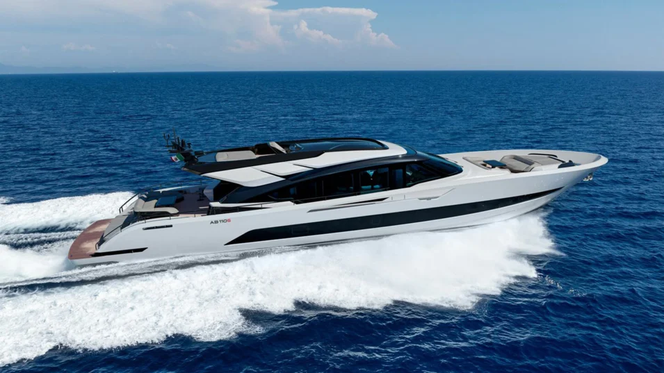 The AB 110S's sporty character is obvious from her exterior design, too