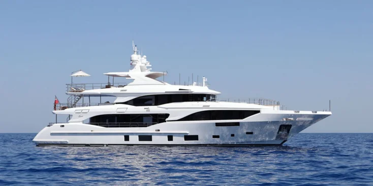 35.5-метровая суперъяхта Benetti Mediterraneo 116