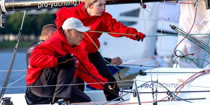 The weather conditions allowed for three dynamic races