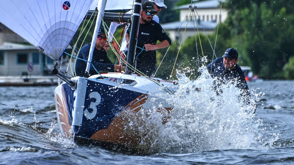 Команда Bars Sailing Team