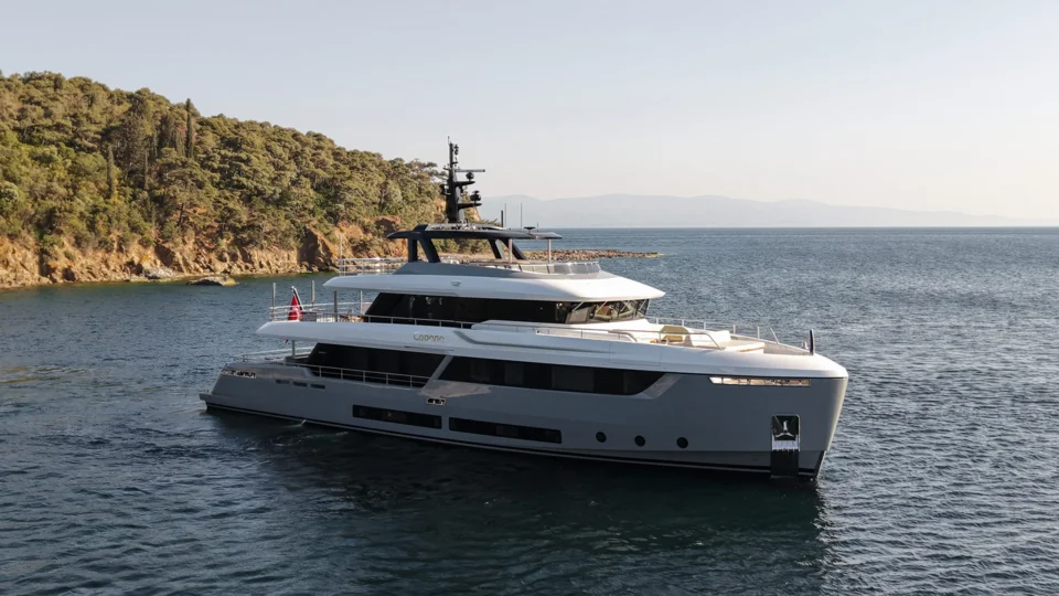 Atlante Classic 35 – это современная интерпретация водоизмещающей исследовательской яхты