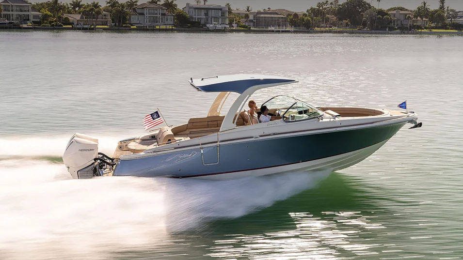 Chris-Craft Launch 31 GT