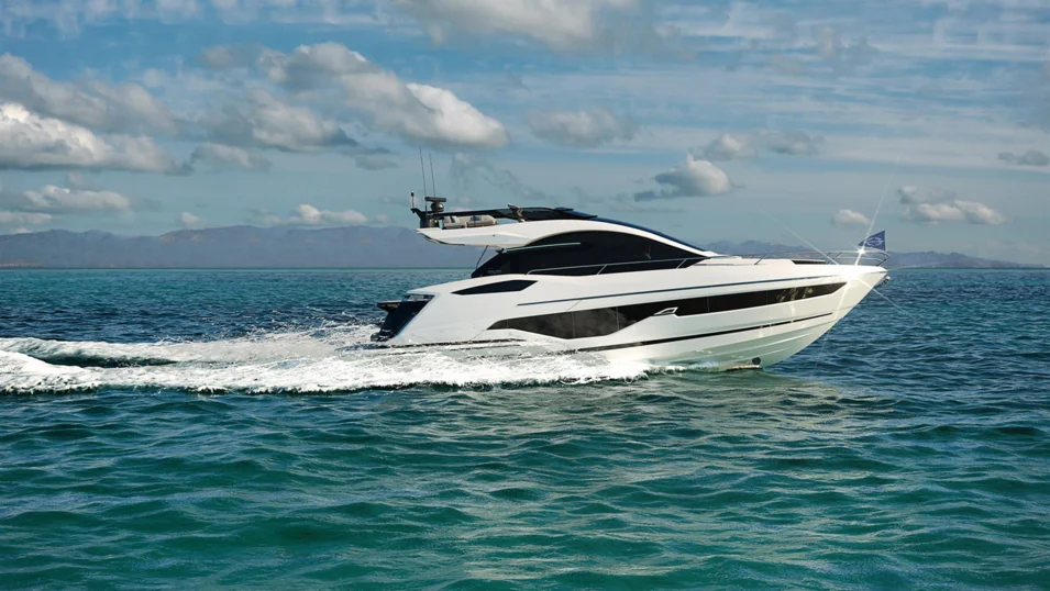 يخت Sunseeker 55 Sport Yacht المزود بـ 