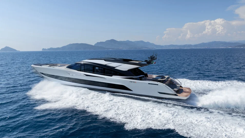 With three engines and two water jets, the AB 110S can reach a top speed of about 48 knots