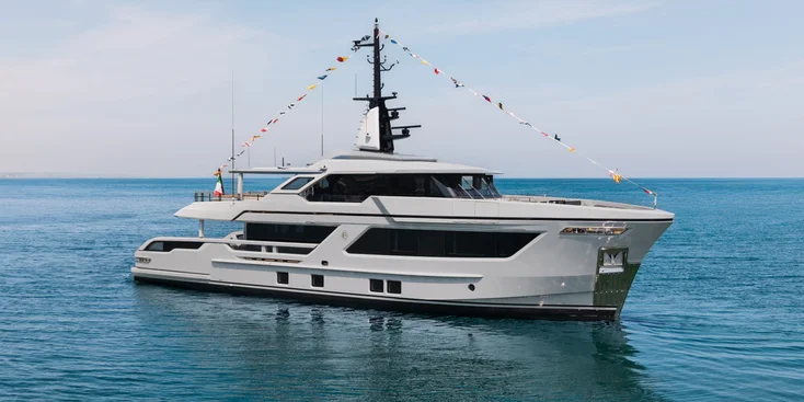 31-metre CdM RJ102 Mon Coeur