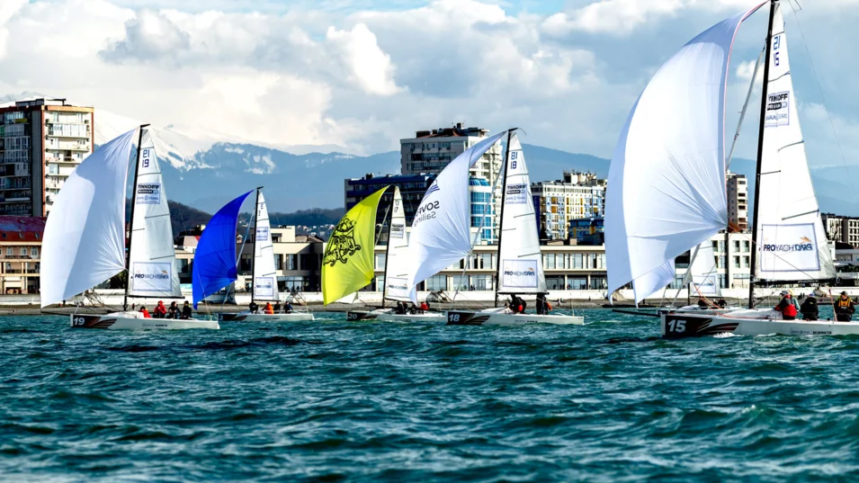 Зимняя регата Sochi Winter Cup подойдет как для новичков, так и для яхтсменов с опытом