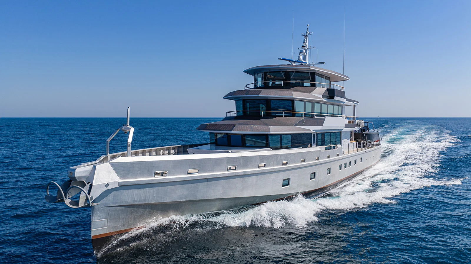 JFA Yachts Canoa