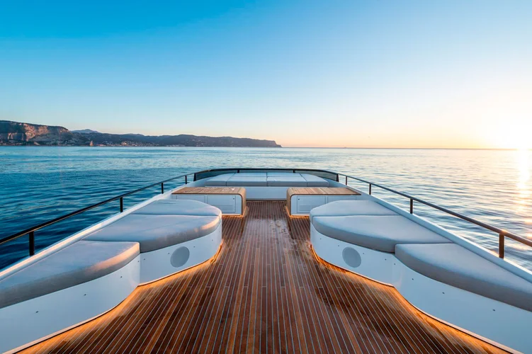 Sundeck