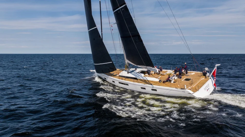 S/Y Spiip (Swan 88)