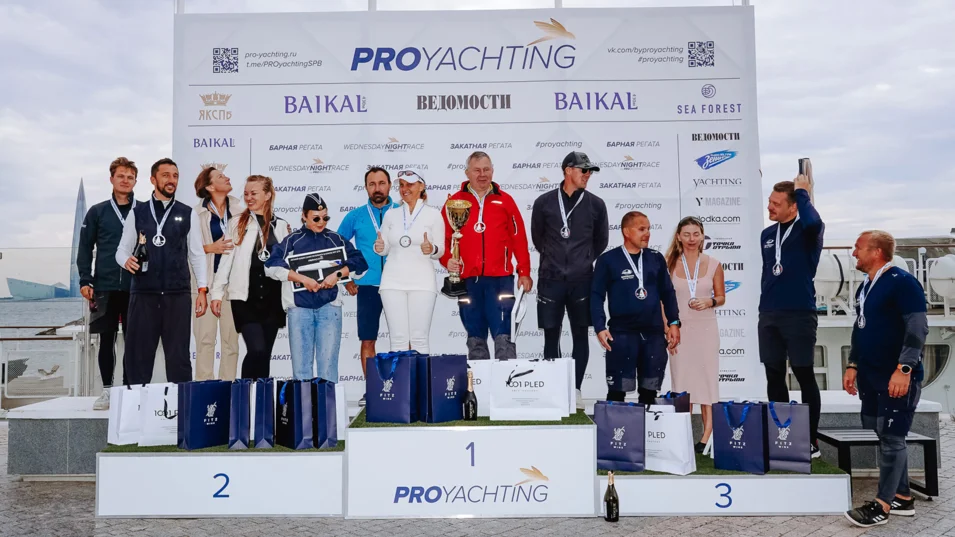 J/70 Summer Cup award ceremony