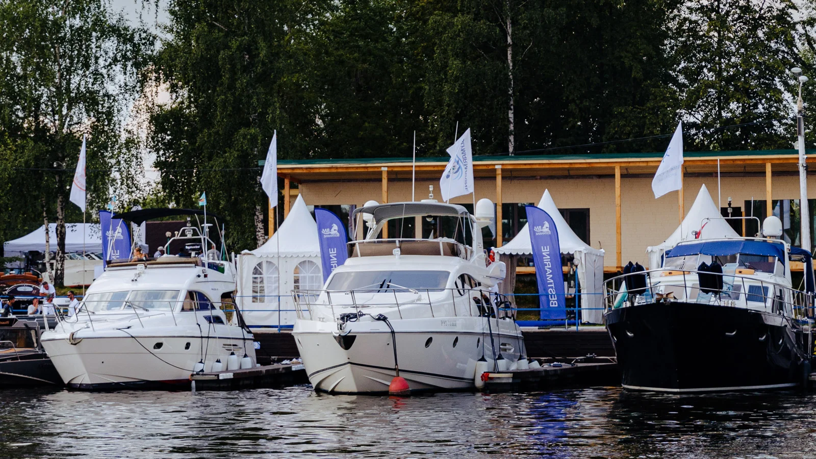 This year the fair gathered over 50 powerboats and motor yachts