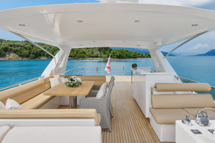 Flybridge