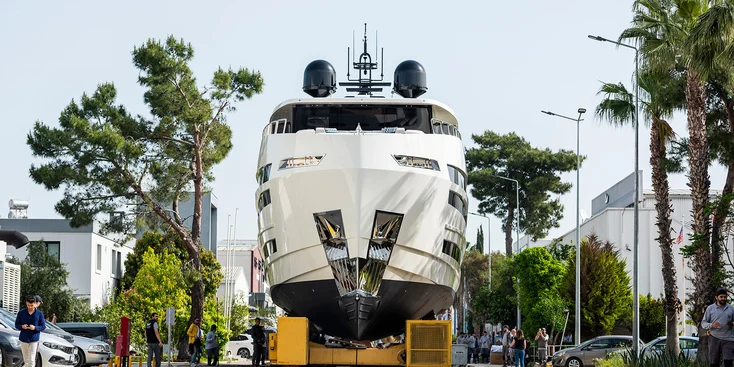 The first Lazzara UHV 100 unit getting ready for launch